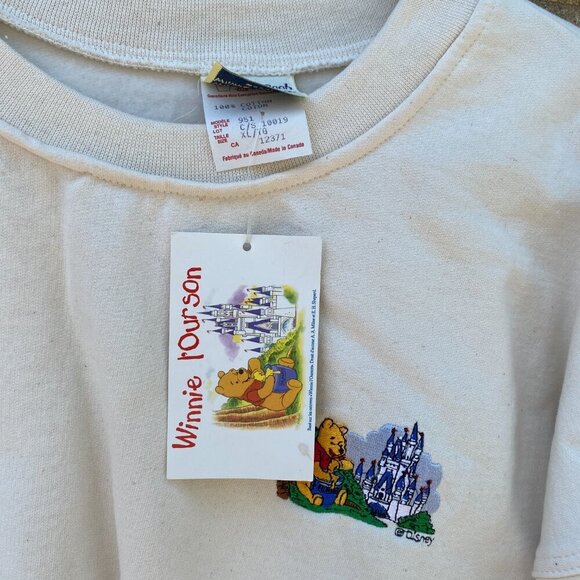 BNWT Vintage 1991 Disney Winnie The Pooh Embroidered Crewneck Sweater XL - Picture 8 of 8